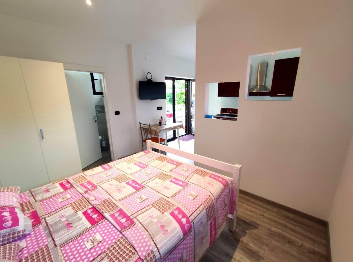 Apartmani Melia Marčelji Buitenkant foto