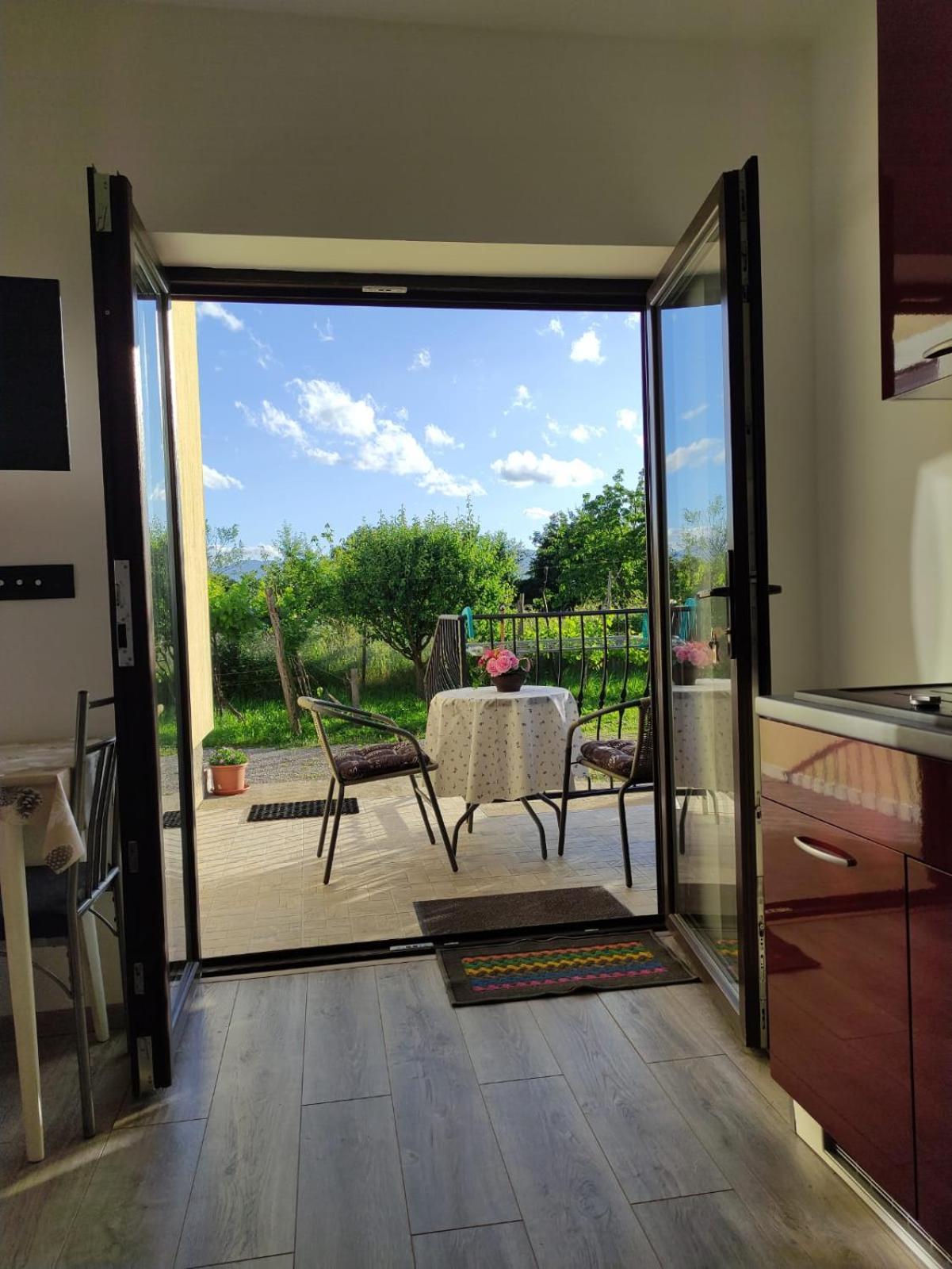 Apartmani Melia Marčelji Buitenkant foto